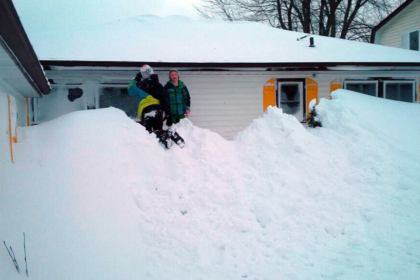 In Photos Snow Banks Across Ontario Citynews Toronto 7957