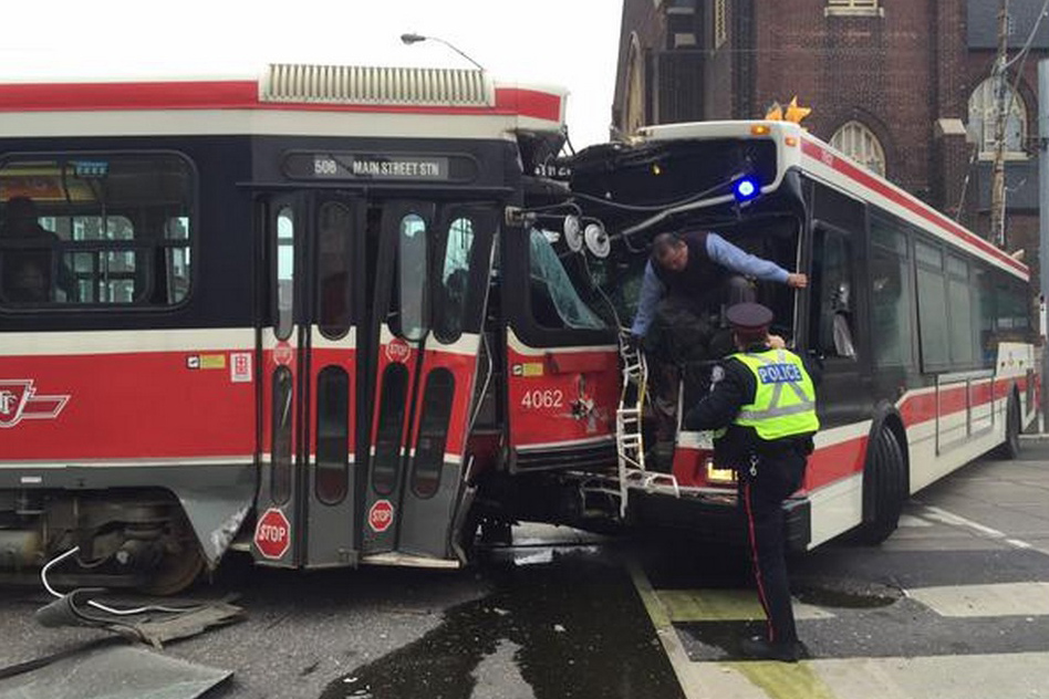 ttc-bus-driver-charged-in-weekend-crash-with-streetcar-citynews-toronto