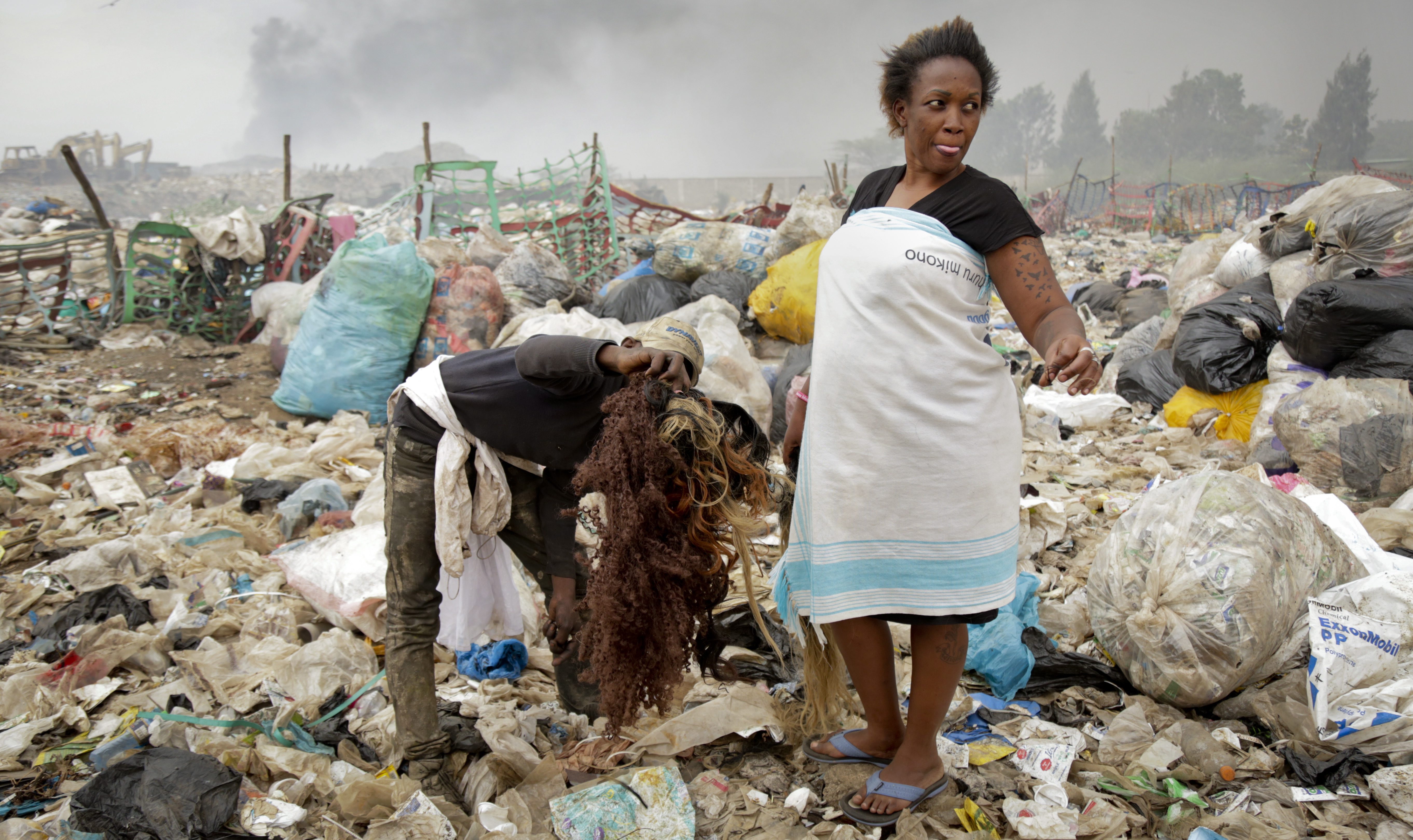 Kenya Dump Dwellers Make A Living Recycling Hair Extensions