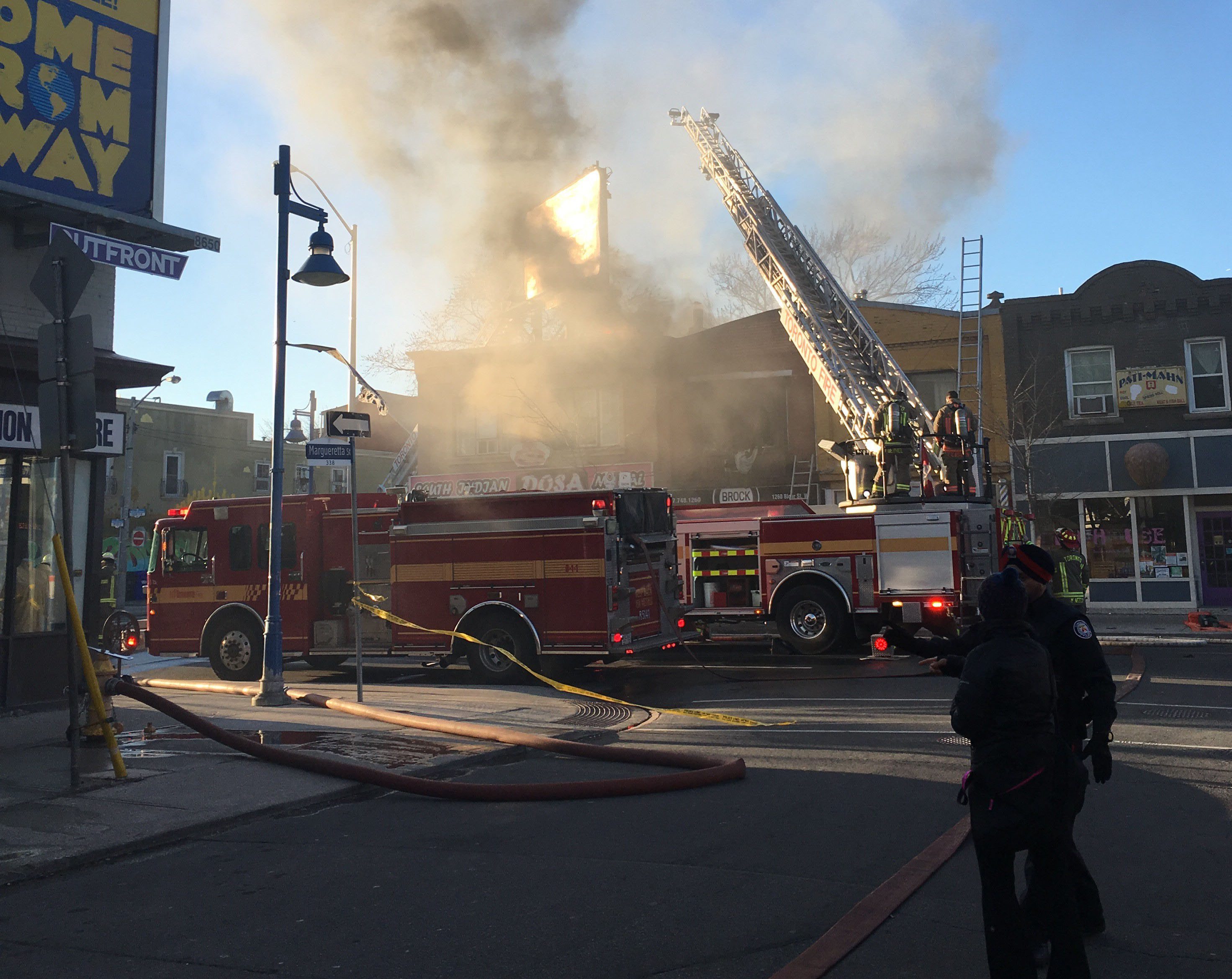 Emergency crews put out restaurant fire near Bloor and Lansdowne