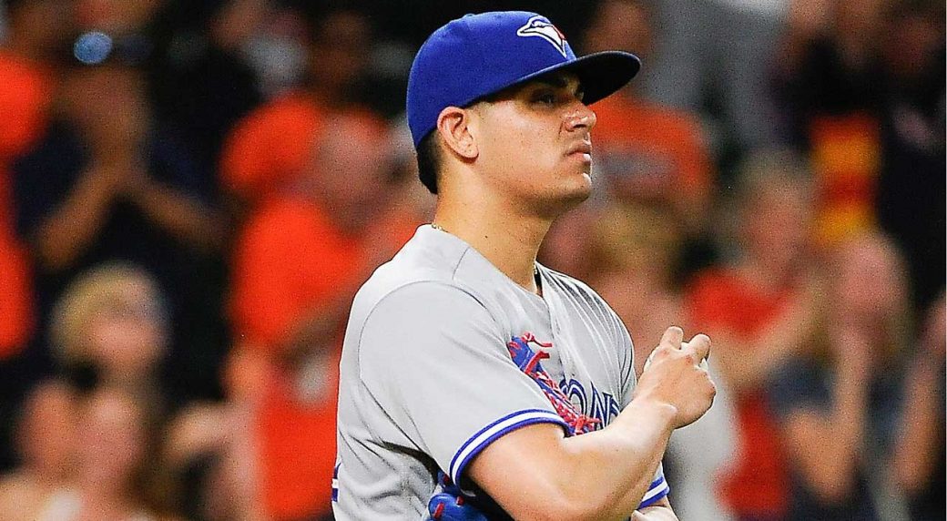 Blue Jays switch Osuna T-shirt giveaway to Solarte