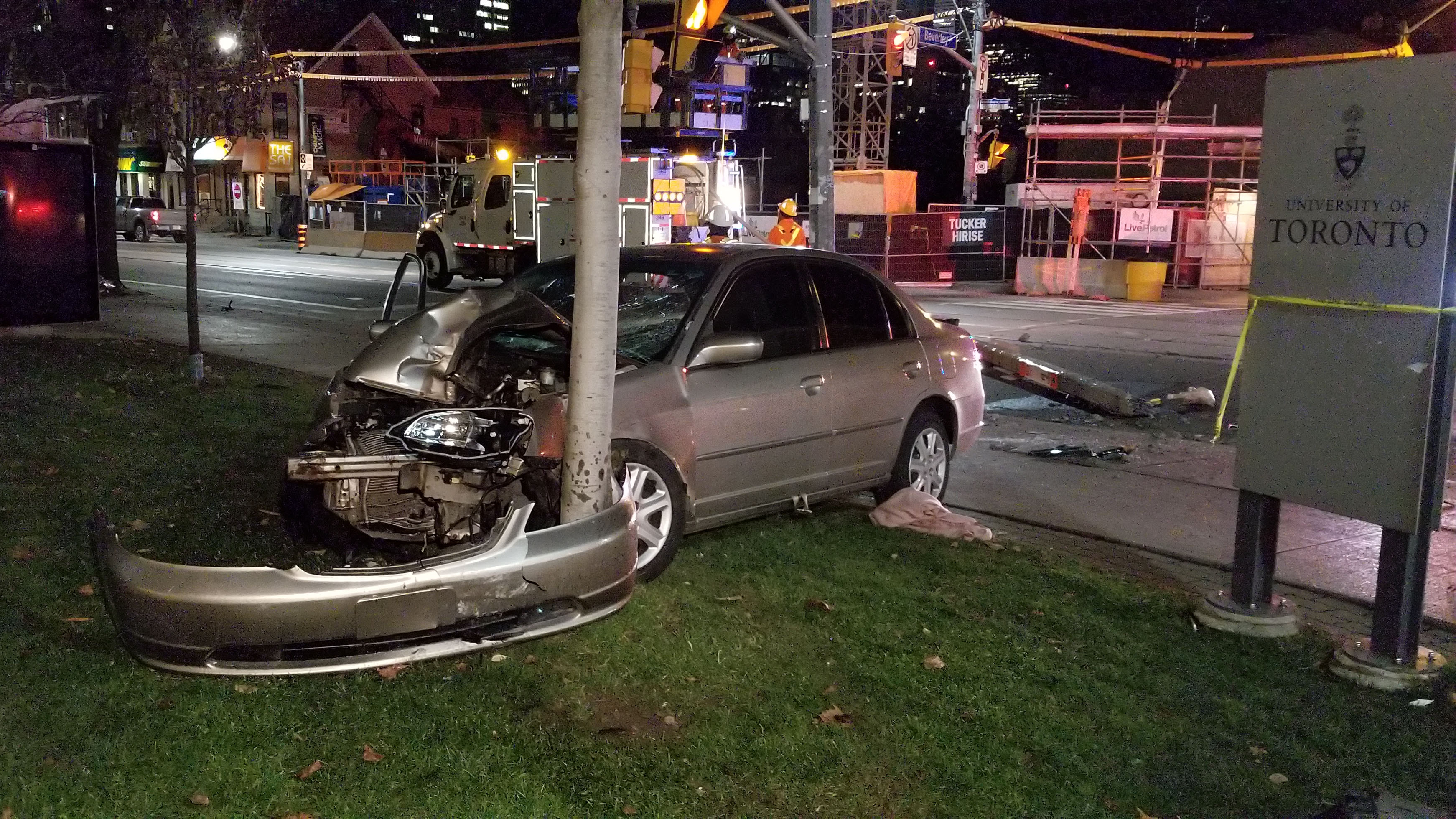 Driver Flees After Car Crashes Into Pole At U Of T | CityNews Toronto