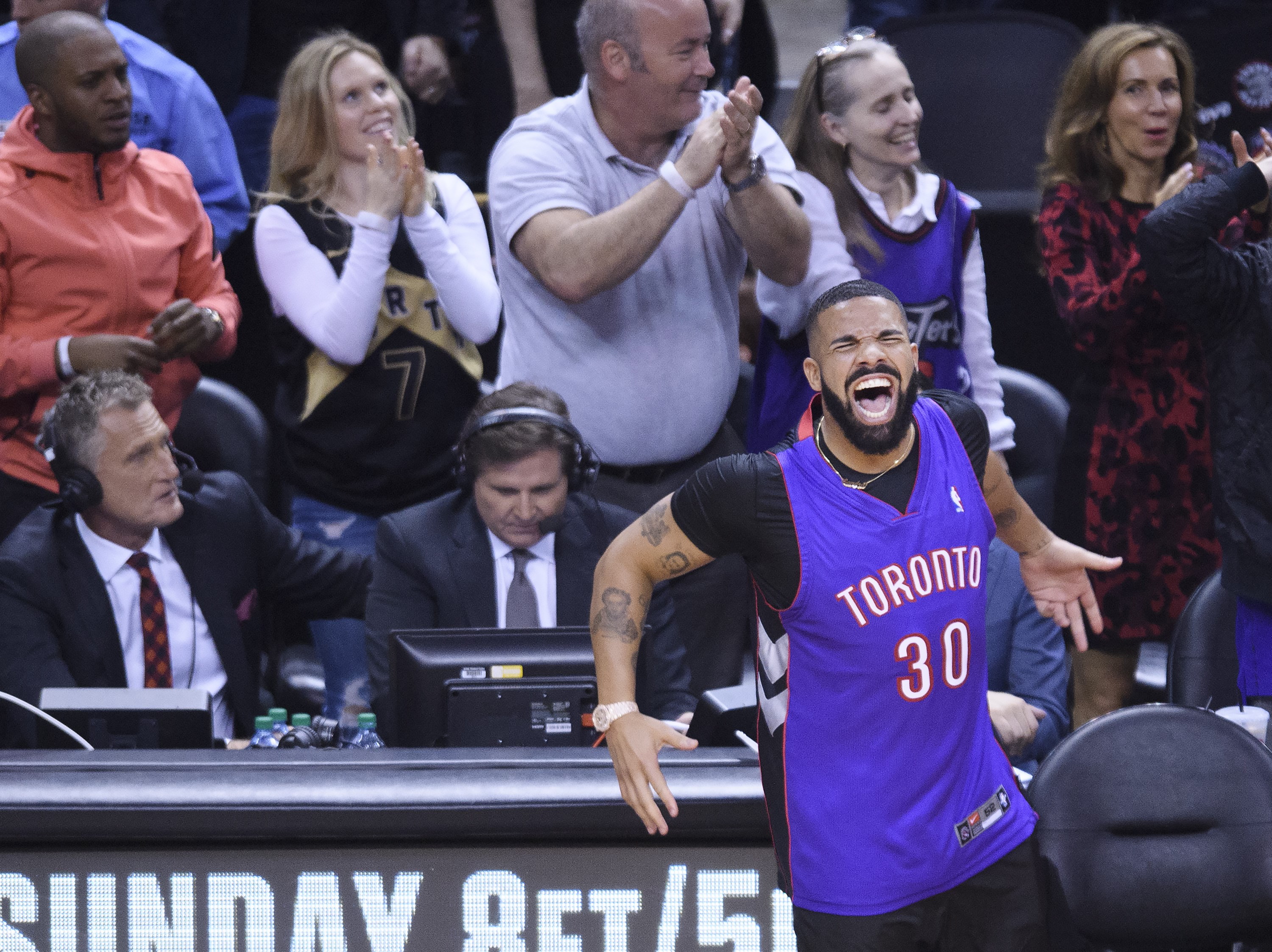 NBA Cloth Talk: A history of Drake's influence on the Toronto