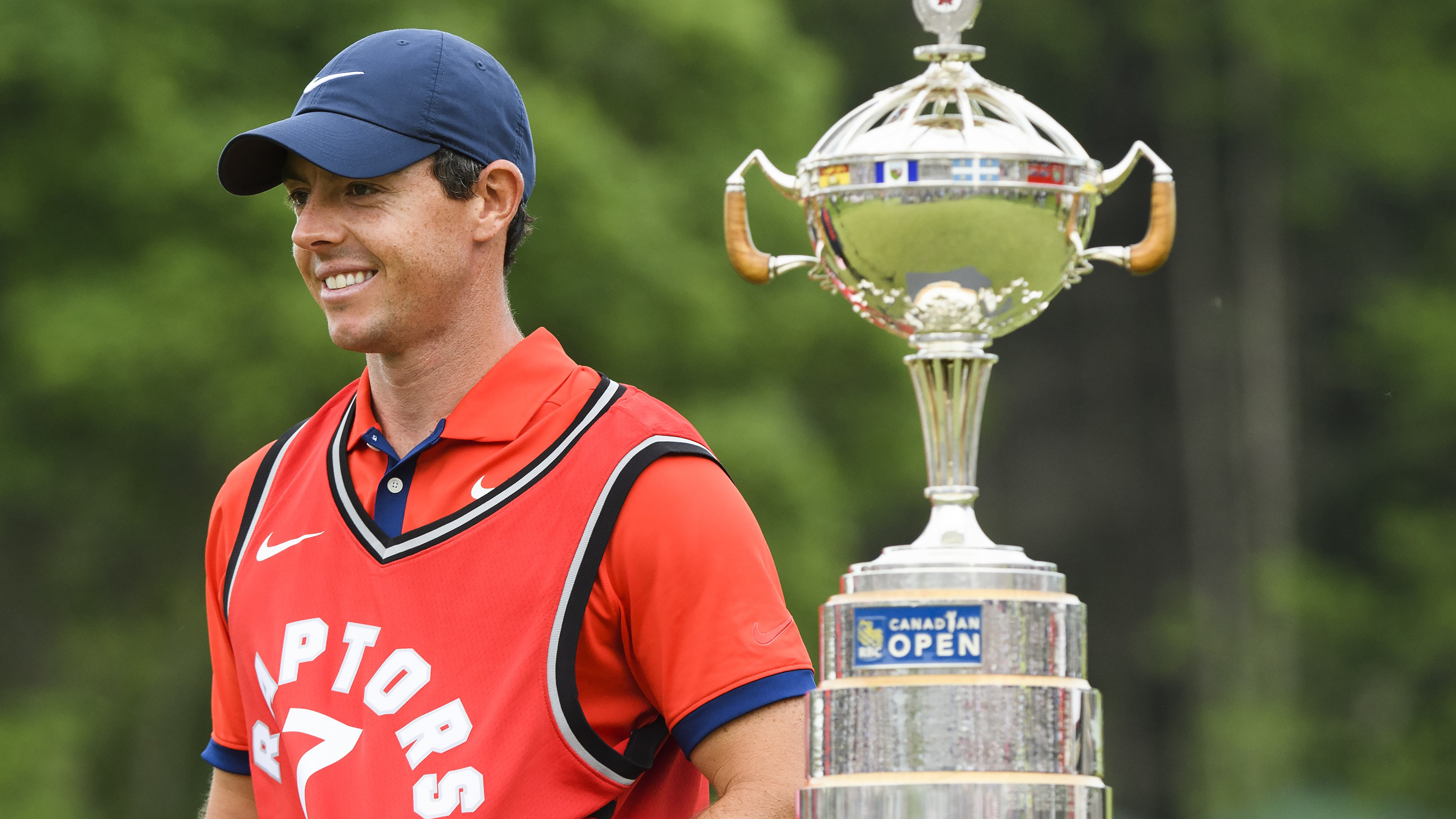 Rory McIlroy flirts with 59, wins RBC Canadian Open by 7 strokes