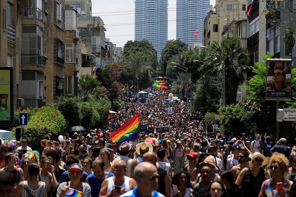Pride parade kicks off in Tel Aviv with partiers, protesters CityNews