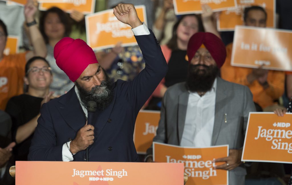 Is the NDP collapsing just as election season begins?