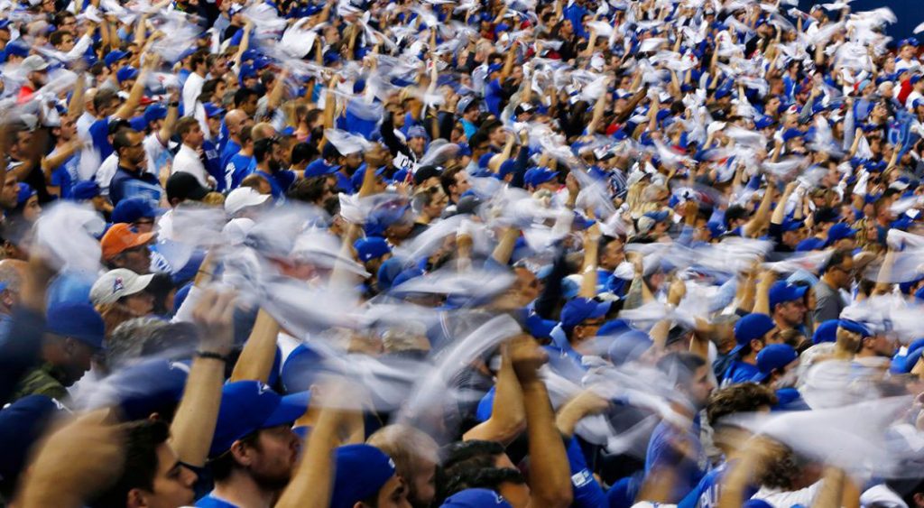 Need to know: Road closures, transit options for Blue Jays home opener, Leafs game