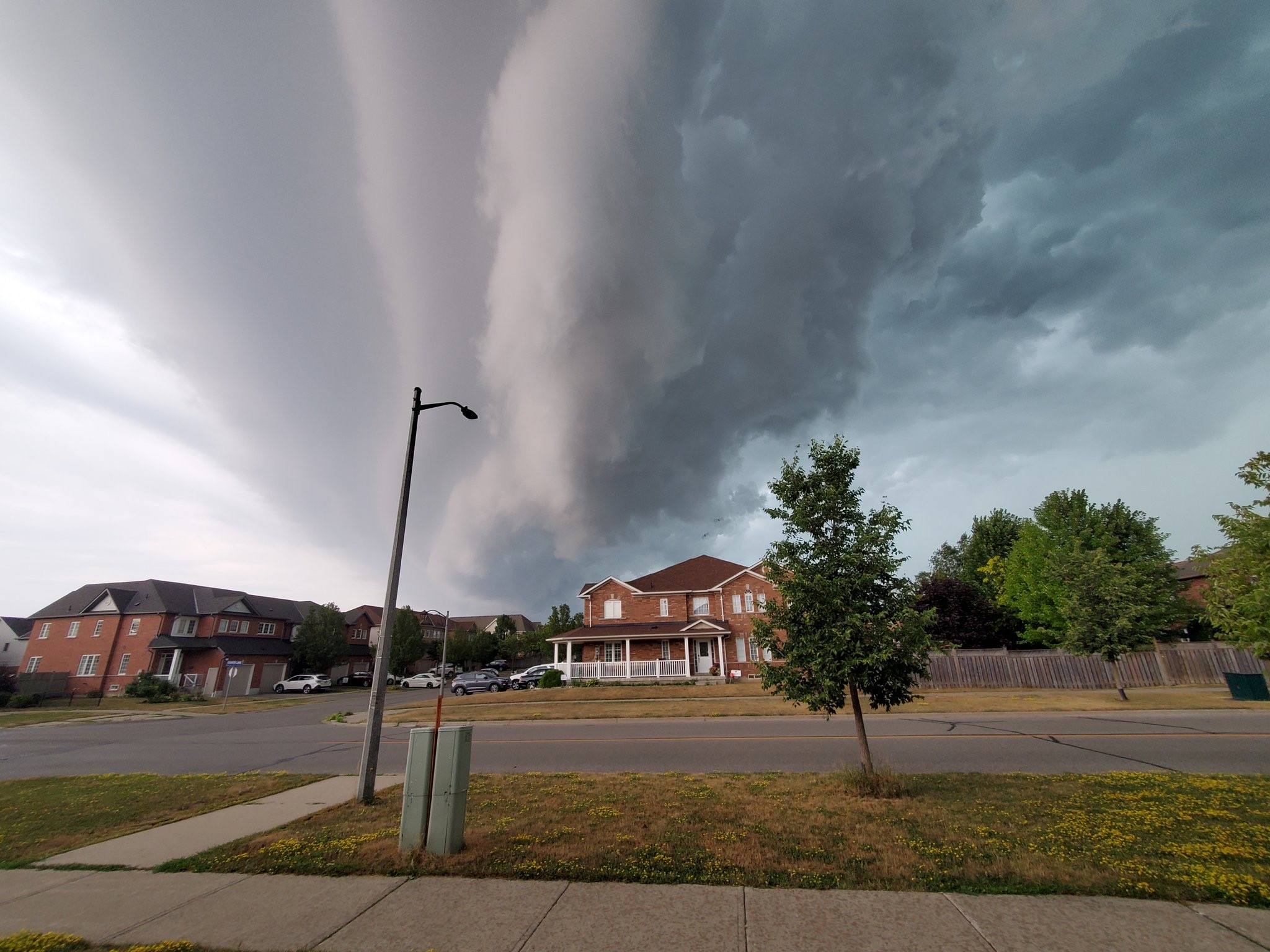 Severe weather prompts Tornado warnings for parts of southern Ontario