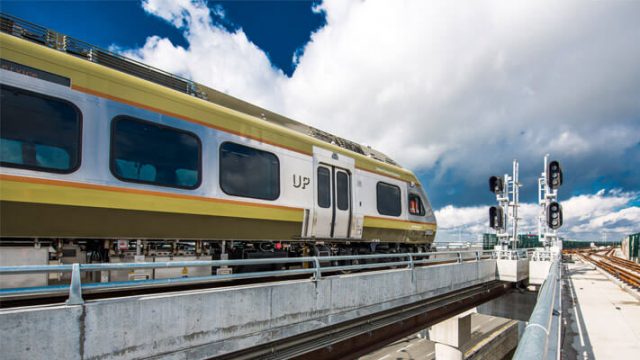 UP Express train service resumes for Union-Pearson, delays still ...
