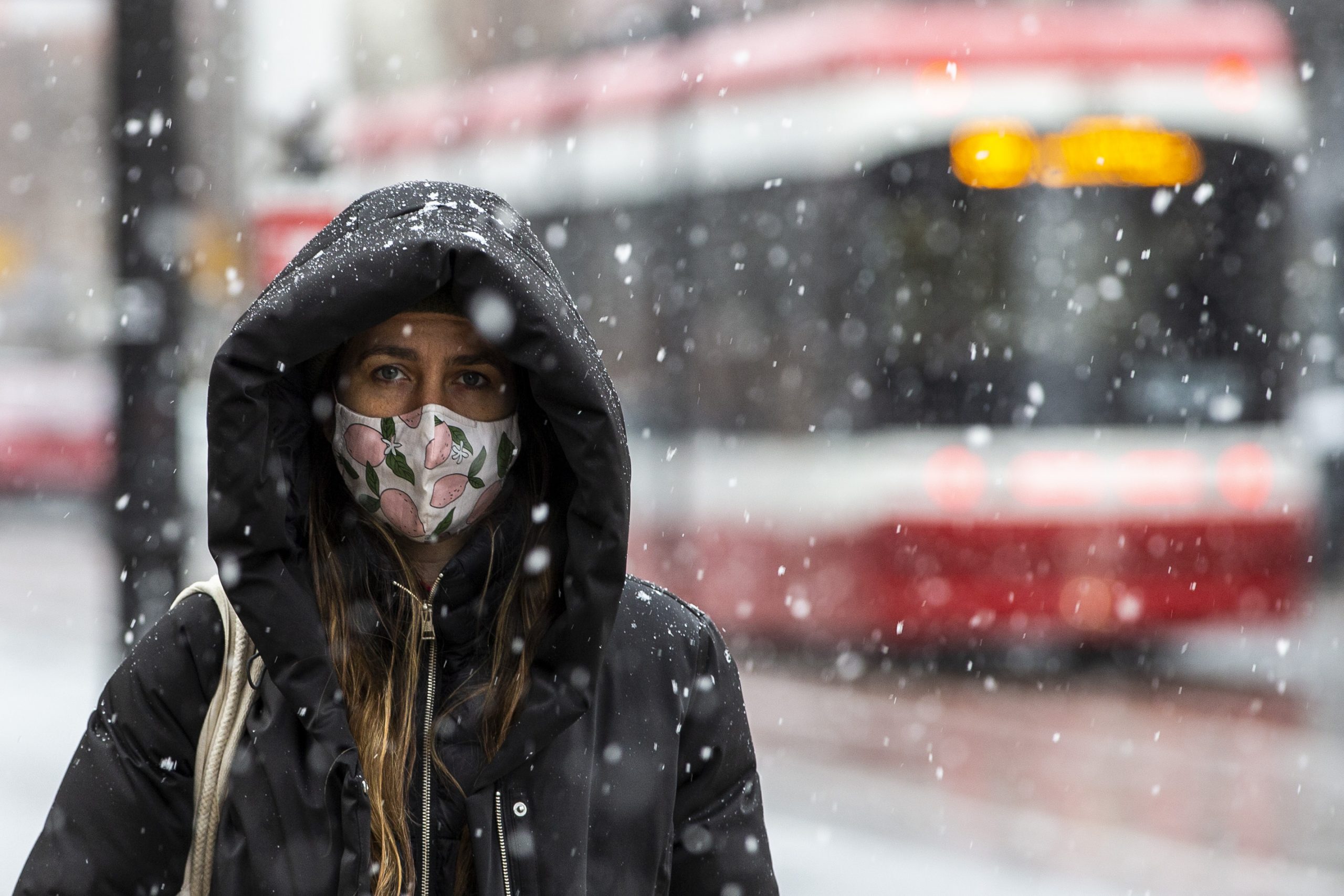 Mess Of A Storm Arrives In The Gta Record Rain And Potentially Record Snow Citynews Toronto