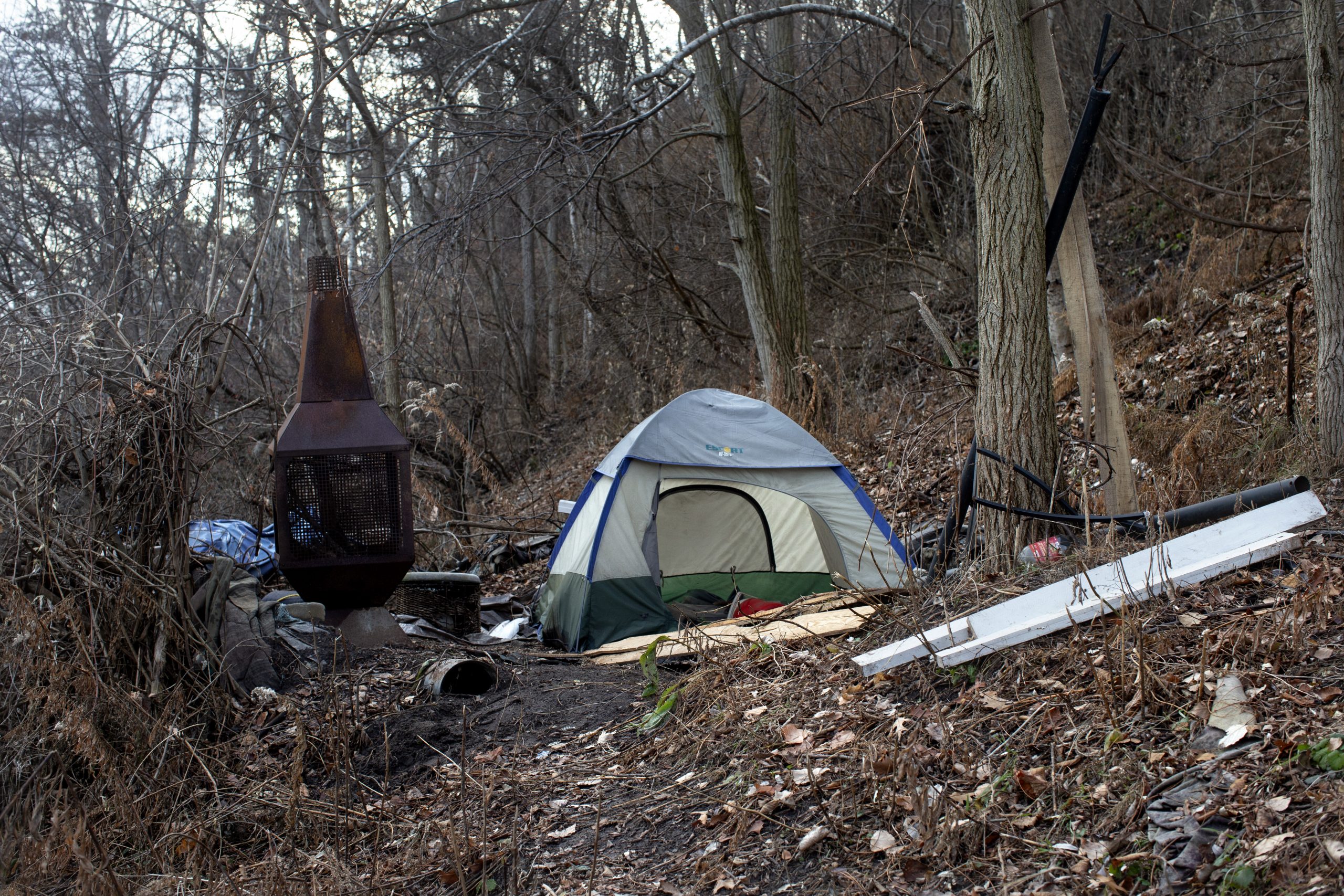 Carpenter Building Shelters For Toronto S Homeless Asks City To Drop   CP113457362 Scaled 