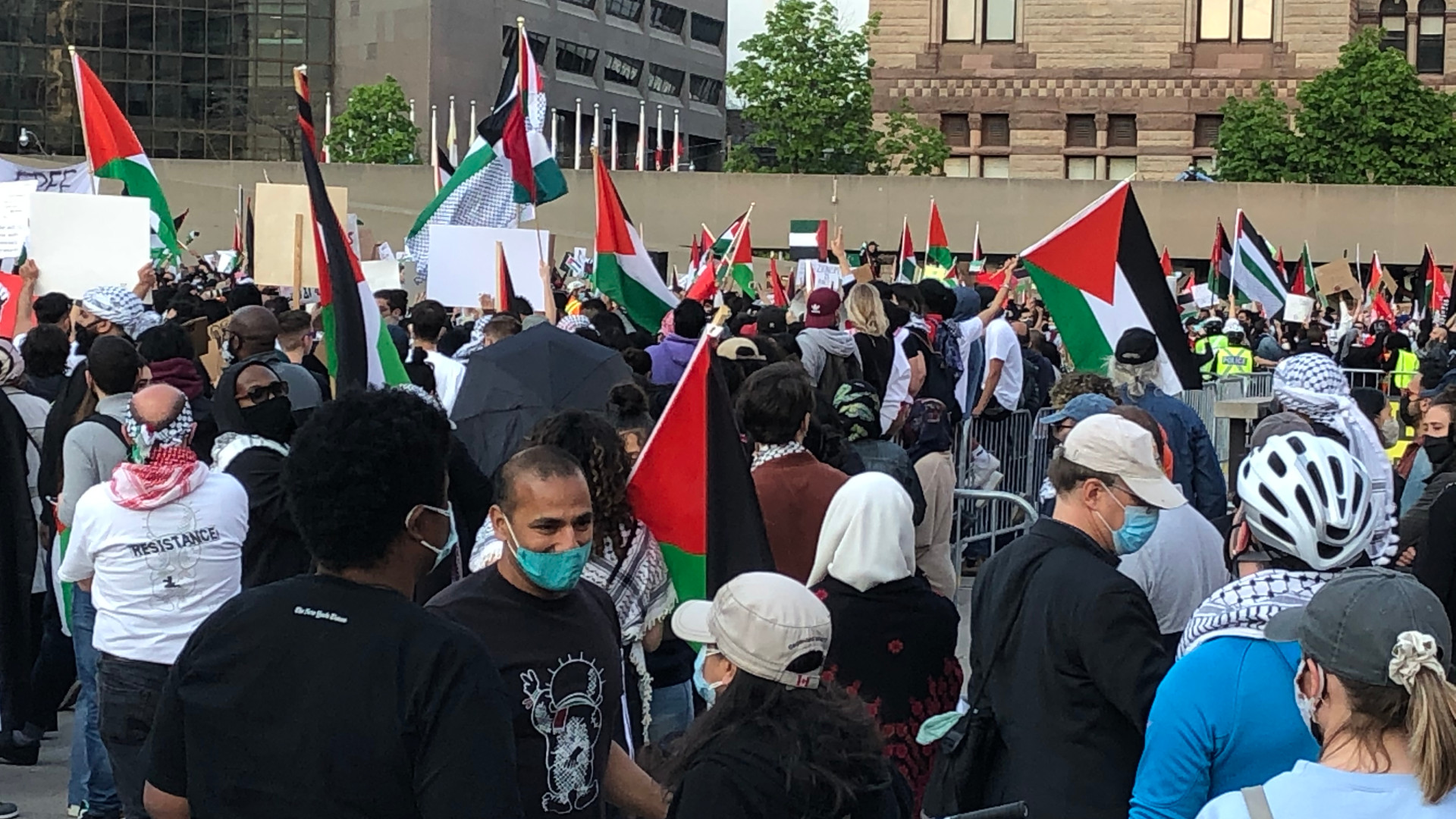 Thousands gather in Toronto to protest Palestinian-Israeli conflict - CityNews Toronto