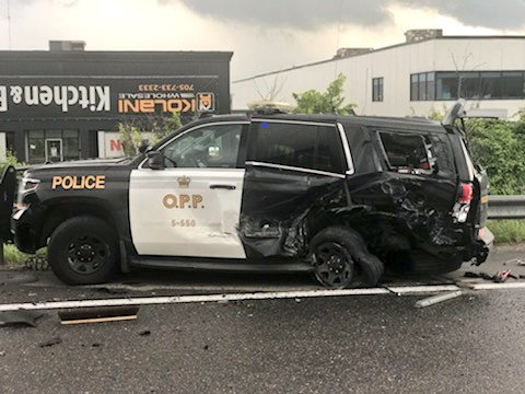 Car crashes into OPP vehicle on Highway 400