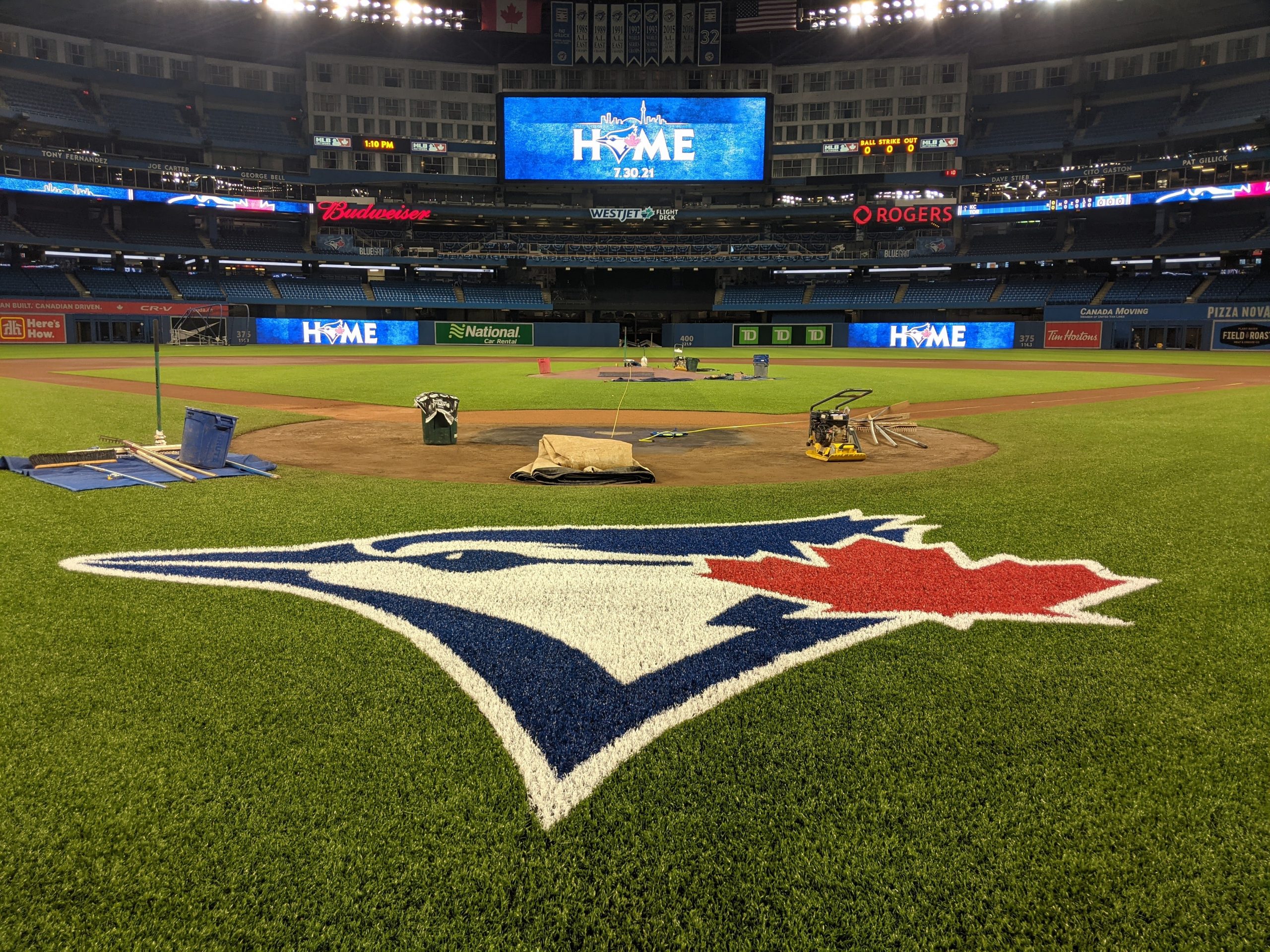 Rogers Centre roof to be opened for Blue Jays game tonight