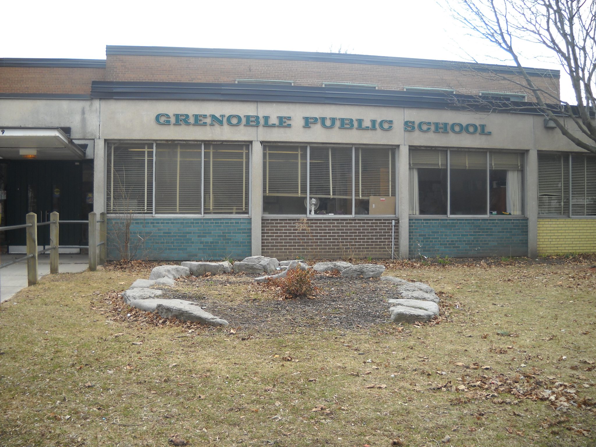 Toronto public school forced to close due to COVID19 outbreak