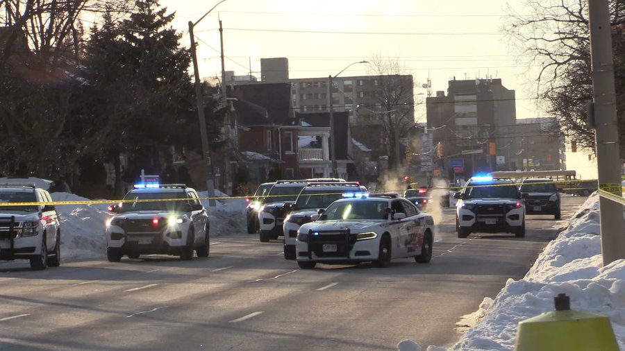 Police investigate fatal shooting of taxi driver in Oshawa, suspect
