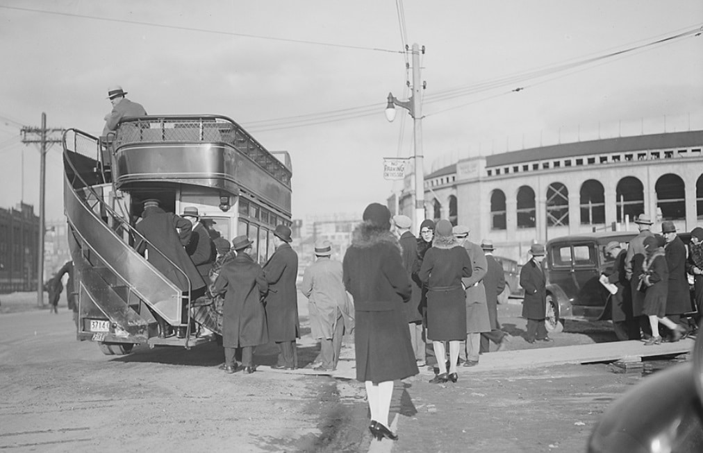 TTC bus Fleet Street