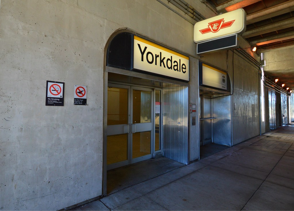 yorkdale subway