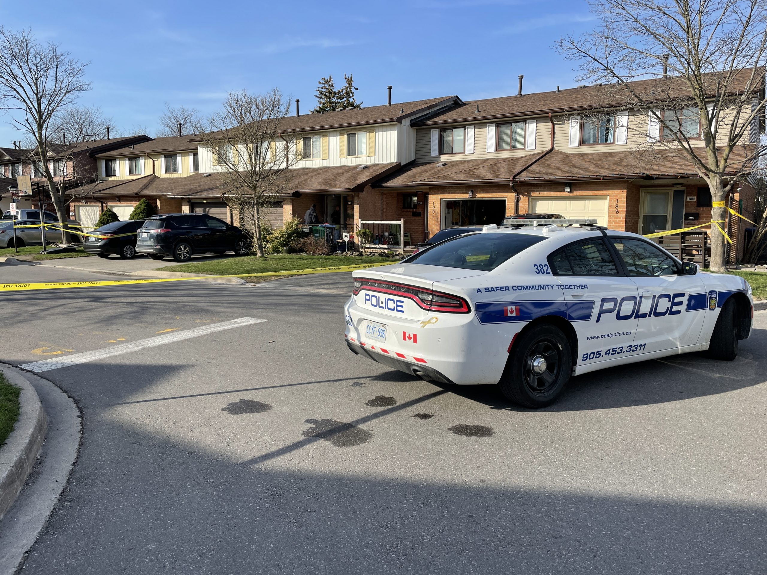 Man seriously injured in Brampton shooting, woman in custody