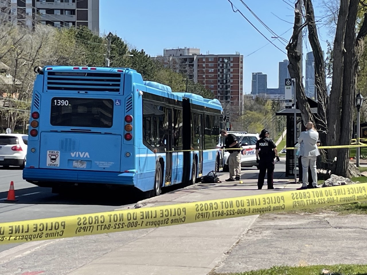 Man rushed to hospital after brazen stabbing at bus stop in Thornhill