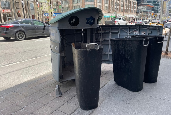 Toronto garbage litter bin