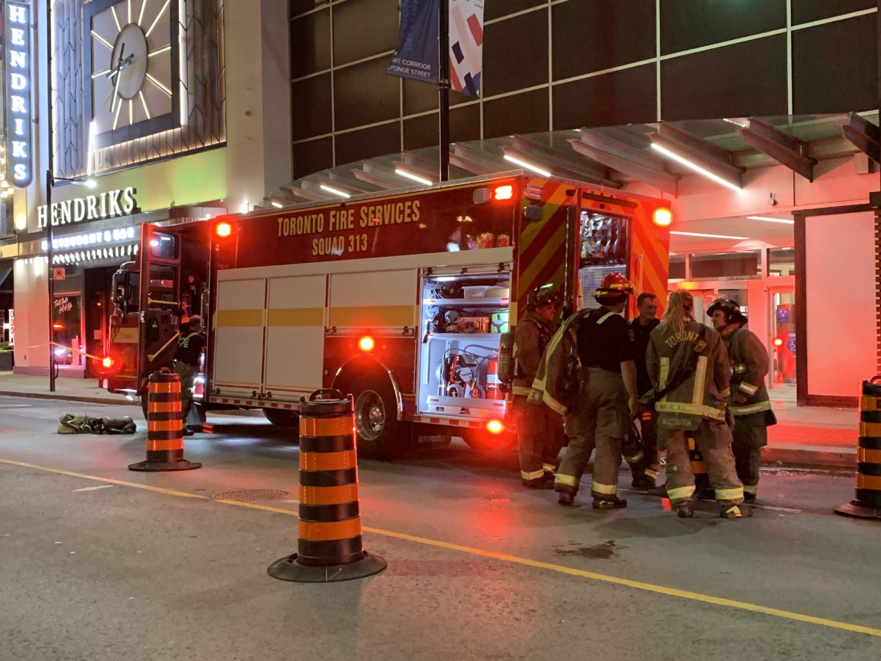 Eaton Centre Evacuated After Multi Vehicle Fire In Parking Garage   Eaton Centre 