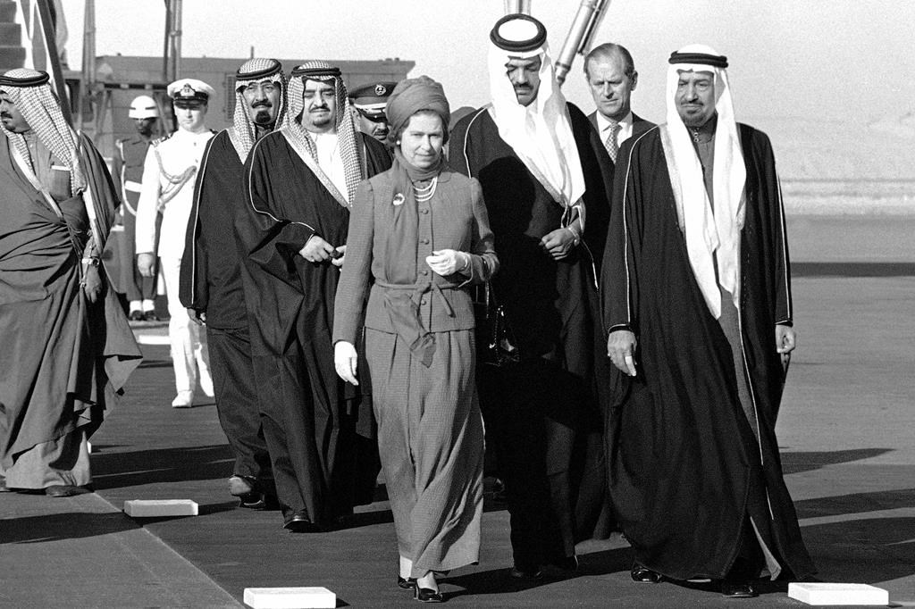 Queen's reign saw British leave Mideast with a mixed legacy