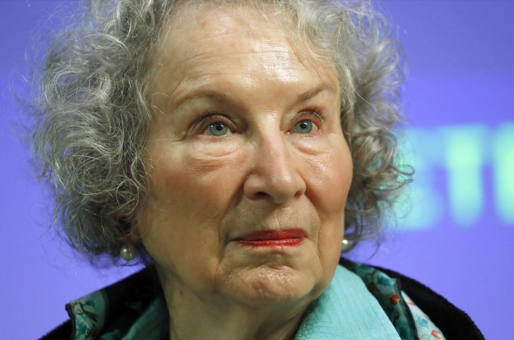 Russia Bans 100 Canadians Including Atwood Carrey   Margaret Atwood 