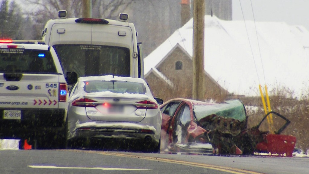 Two dead in Whitchurch-Stouffville crash