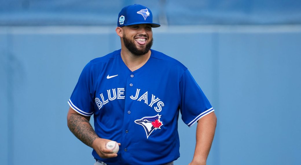 Manoah says latest salary renewal from Blue Jays is business