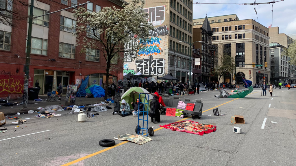 Vancouver encampment on East Hastings removed