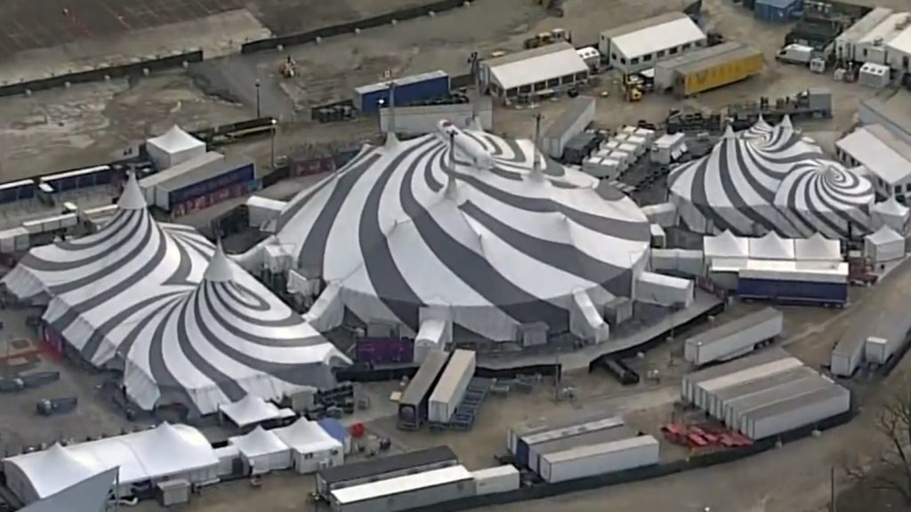 'It's been chaos': Cirque du Soleil causes traffic circus at Etobicoke location