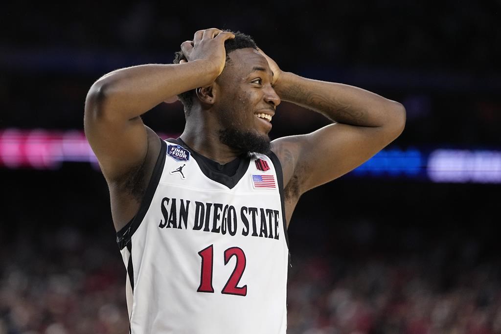 Butler's buzzer-beater sends San Diego State to title game