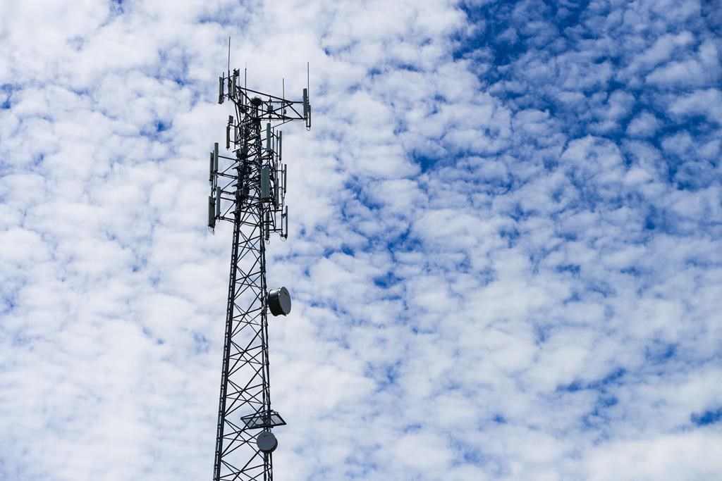 Ottawa announces new framework for 5G spectrum licensing to improve connectivity