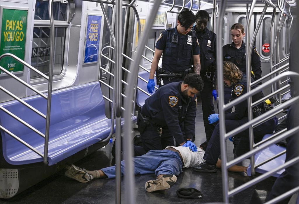 NYC Mayor Adams calls fatal subway chokehold 'tragedy that never should have happened'