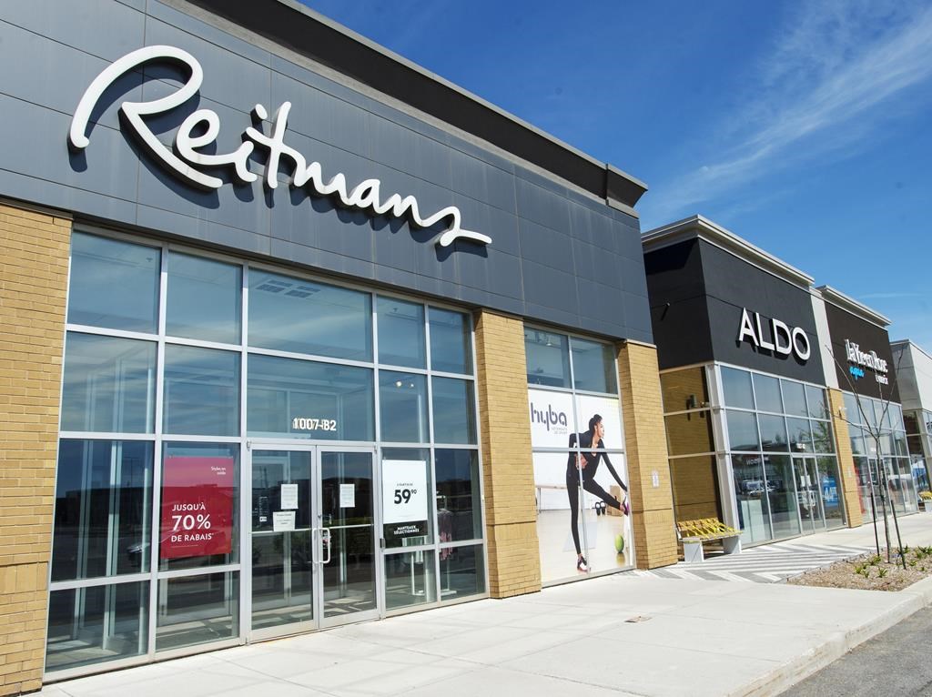 Reitmans reports $3.8 million loss in first quarter, sales rise