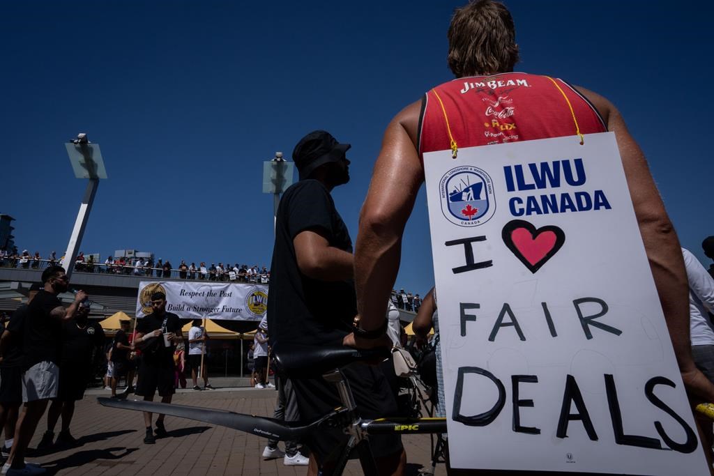 Labour Minister Asks Mediator For Terms To End B.C. Port Strike