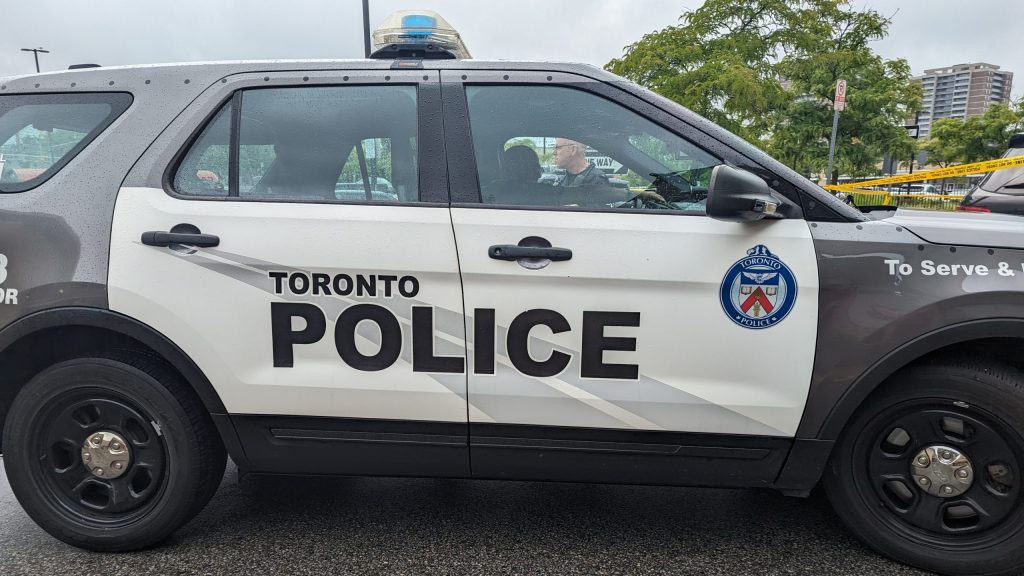 Toronto police car with officers