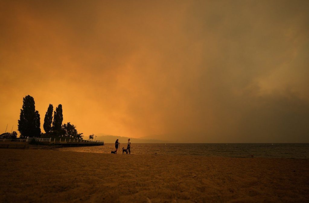 Smoke from the McDougall Creek wildfire 