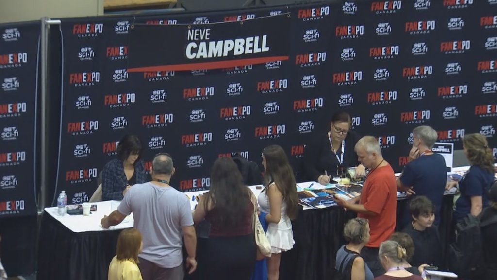 Actor Neve Campbell signs autographs at Fan Expo, 2023