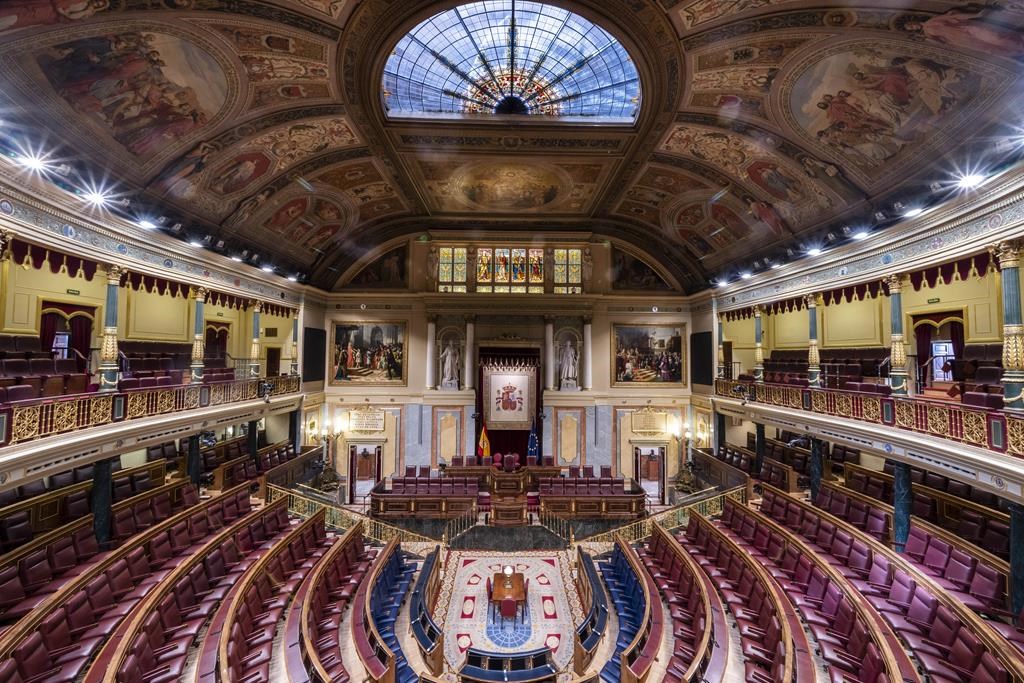 Spain allows Catalan, Basque and Galician languages in Parliament. EU