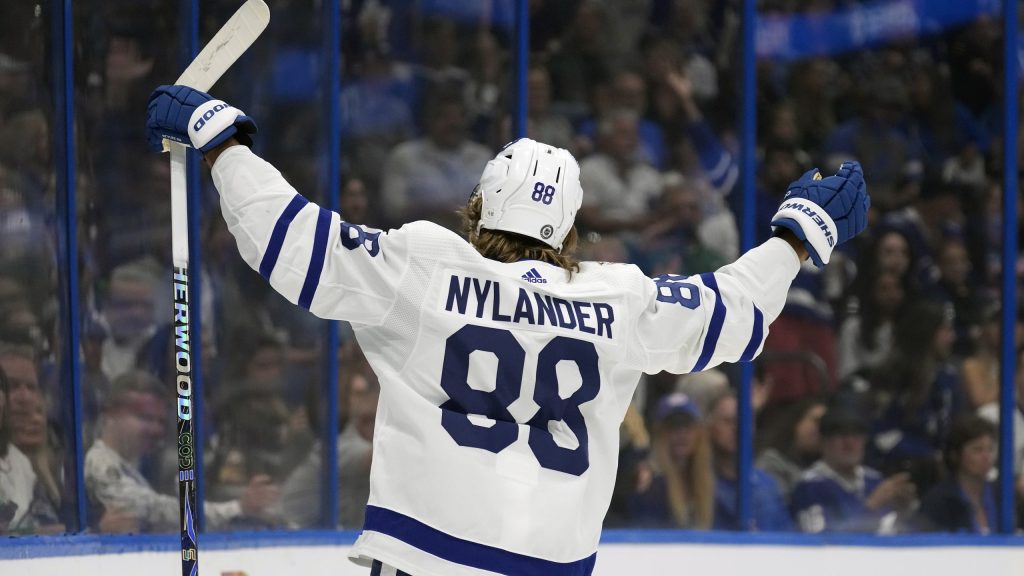 Reason for William Nylander's playoff absence hard to pin down