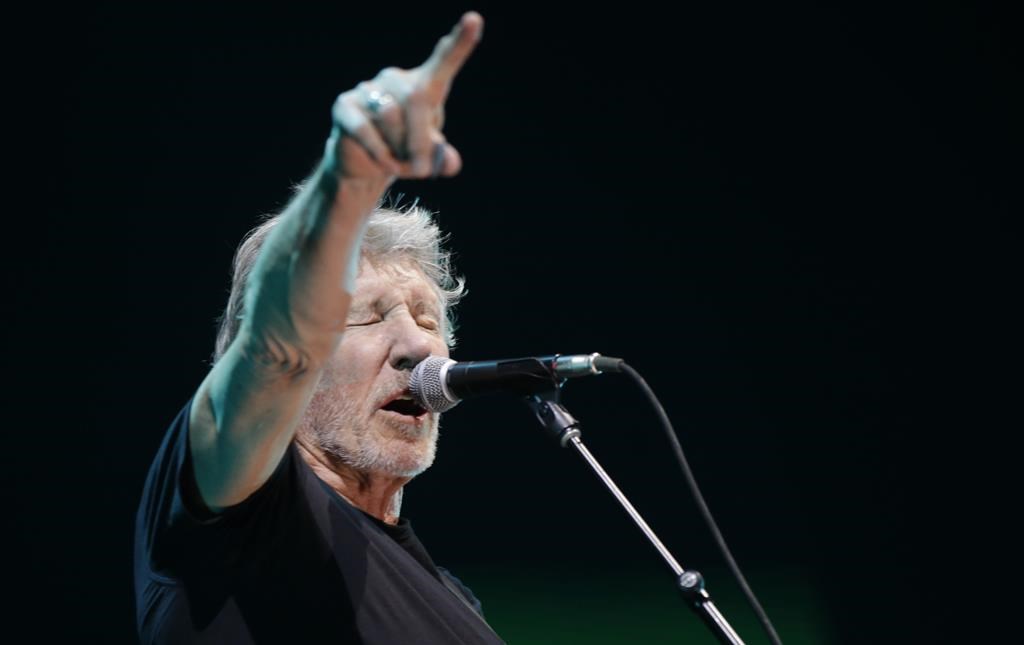 Roger Waters negó estadías en hoteles en Argentina y Uruguay por acusaciones de antisemitismo, según un informe