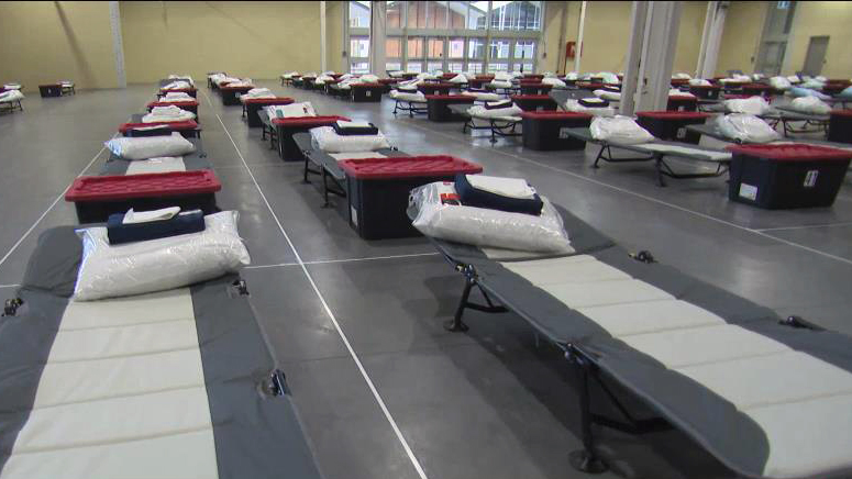 多伦多开设新的24小时休息中心，但承认对无家可归者仍存在挑战