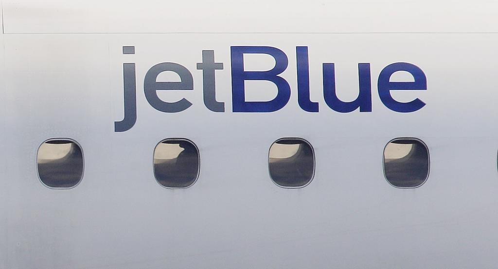 NTSB says a JetBlue captain took off quickly to avoid an incoming