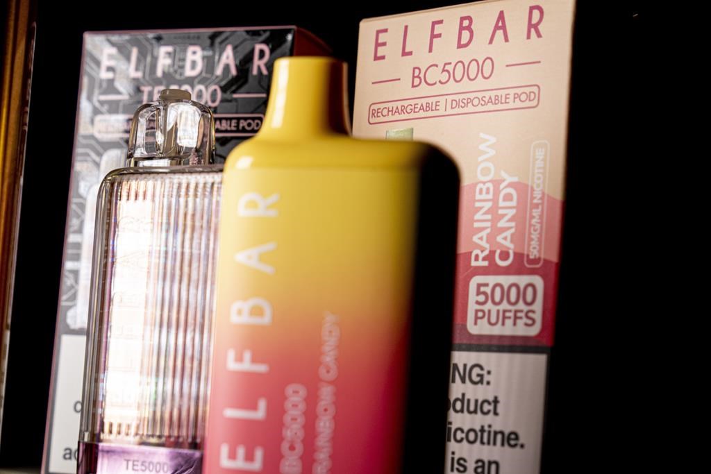 US seizes more illegal e-cigarettes, but thousands of new ones are launching