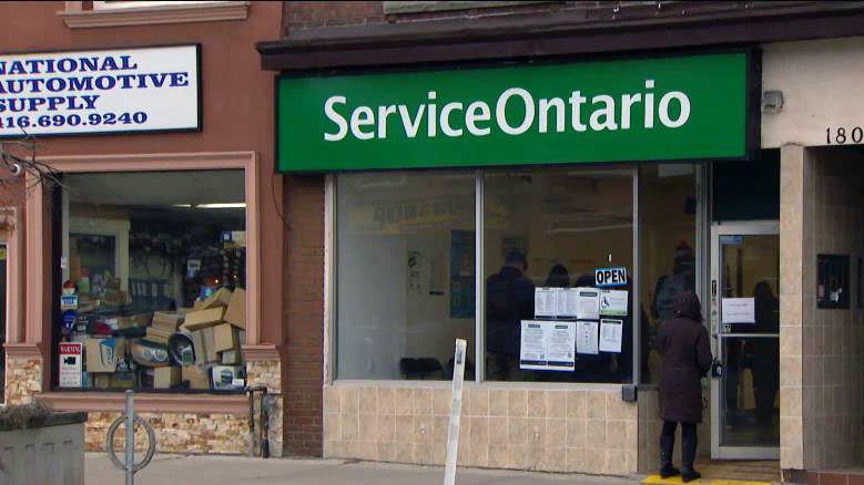 建议ServiceOntario业主不要向媒体透露有关关闭的信息