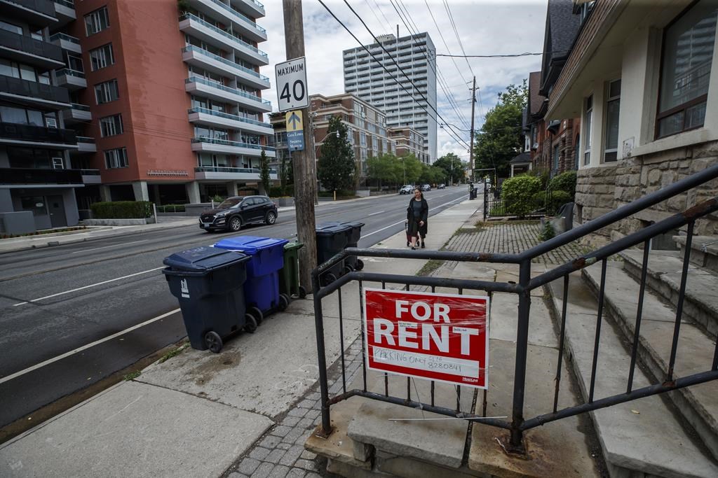 Vancouver and Toronto renters lament quality of life more than homeowners: StatCan
