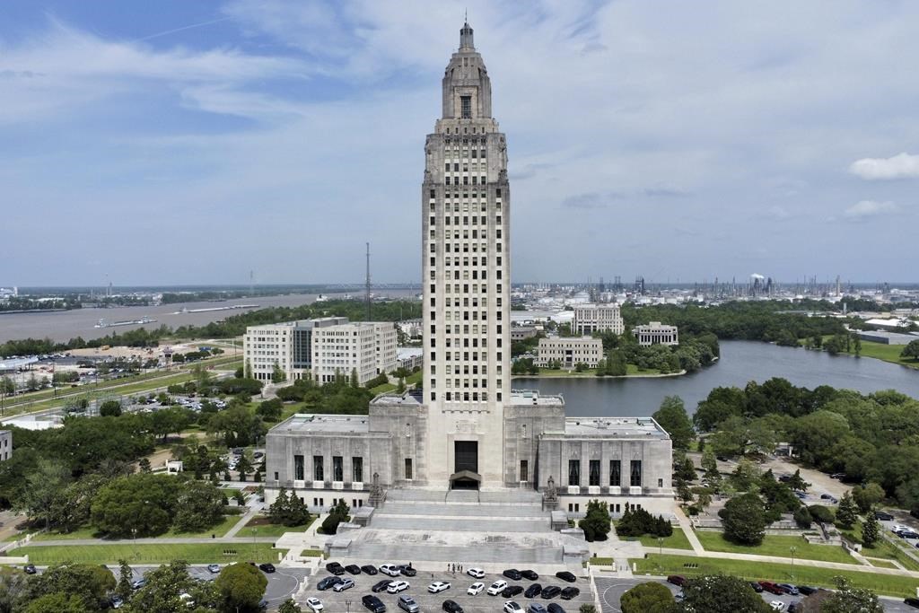 Louisiana lawmakers advance permitless concealed carry gun bill
