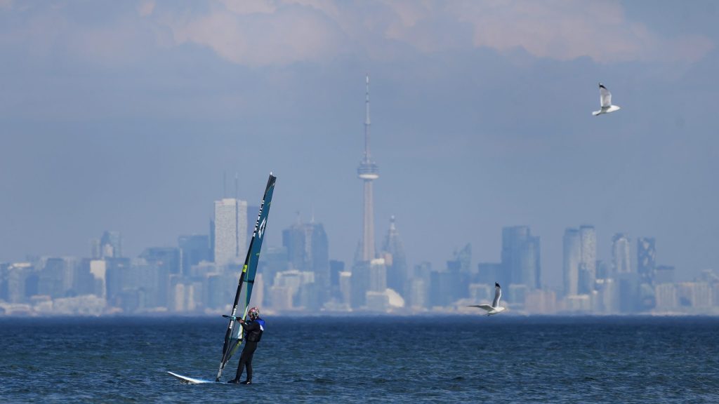 No snow expected in Toronto for weeks as GTA settles into mild stretch